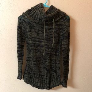 Dark green sweater